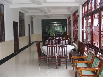  - Emeishan Qingxiu Hotel