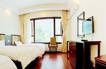 -- - Mount Emei Fairy Mountain Villa