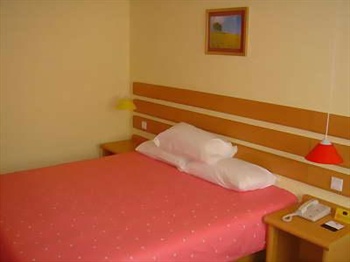  - Home Inn Cinanmen  