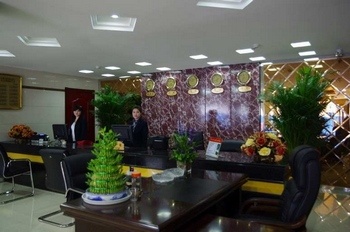 Reception Desk - Zhongtie Business Hotel - Guiyang