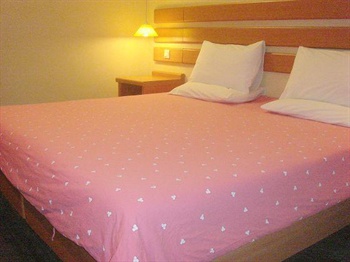  - Home Inns (Kunming Qingnian Road)