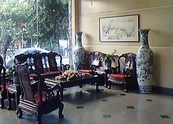  - Kunming Jiqing Hotel