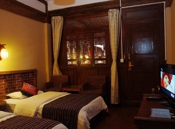 Standard Room - Lijiang Fuxiang Hotel  