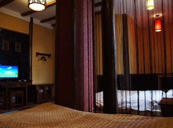 -- - Lijiang Fuxiang Hotel  