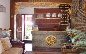 Reception Desk - Ruoshuiju Hotel - Lijiang