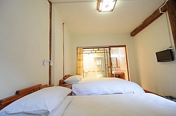 -- - Story Inn Lijiang