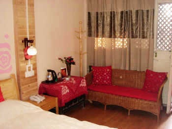 -- - Lijiang Zixin Court Inn