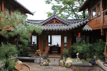  - Lijiang Shouyuanfeng Inn.