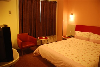  - Motel 168 (Xi`an Qingnian Road)