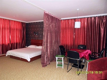  - Super 8 Hotel Zhongwei Train Station Plaza