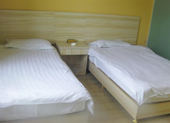  - Urumqi Baiyun Express Hotel