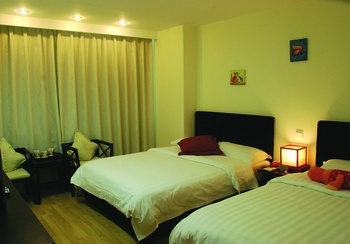 Superior Double Room - The Red Hotel 