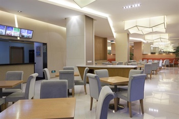  - Holiday Inn Express Meilong Shanghai