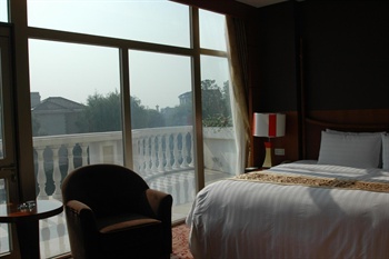  - Shanghai Renji Hotel