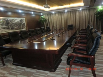  - Shanghai Washington Business Hotel