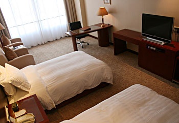 Guest Room - Shanghai Cypress Garden Hotel