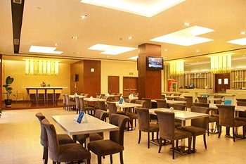  - Holiday Inn Express Shanghai Jinqiao.