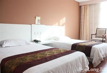  - Shanghai Dongying Holiday Hotel 