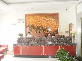 Reception Desk - Qishi Express Hotel Shanghai Hongqiao Airline Hub