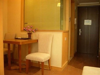  - Huijia Apartment Hotel (Shanghai Zhongshan Park) 