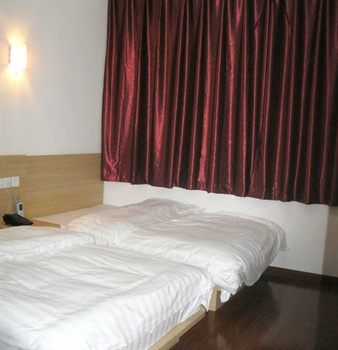  - Shanghai Fulin Hotel