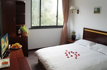  - Shanghai Nanyin Business Hotel