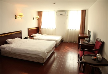  - Shanghai Nanyin Business Hotel