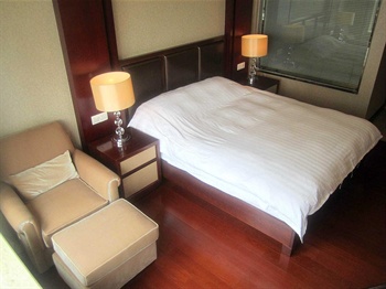  - Jiajia Sunshine Apartments （Jingan）