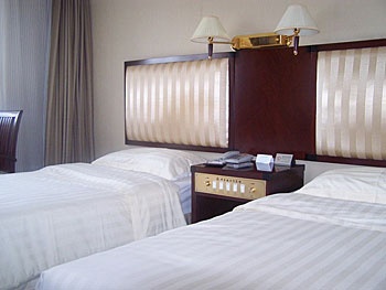 Standard Room/Twin Bed - Hujialou Lixing Hotel - Beijing