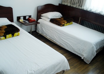 Guest Room - Beijing Xinmao Youth Hotel