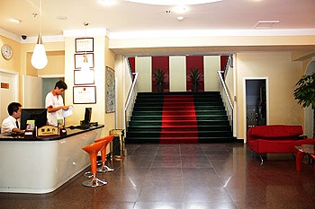 Lobby - 