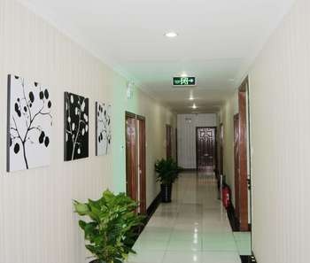 Corridor - Hanggong Hotel - Beijing