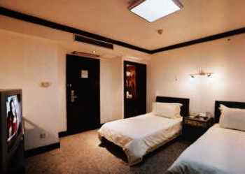 Guest Room - Shanghai Railway Hotel