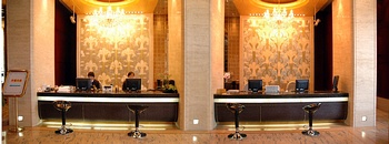 Reception Desk - Shanghai Dong Hai Hotel  