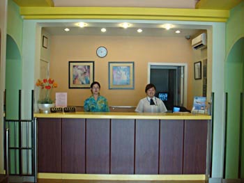 Reception Desk - Home Inn (Shanghai Tangqiao)