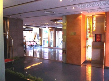  -  Motel 168 (Shanghai Jinling Road) 