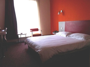  -  Motel 168 (Shanghai Jinling Road) 