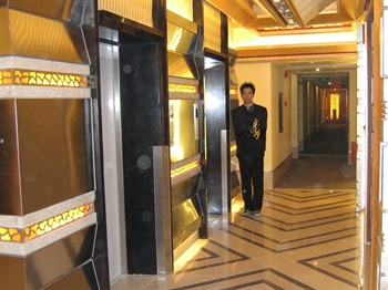  - Motel 168（Shanghai Xujiahui Road)