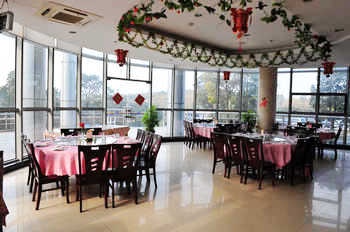 Restaurant - Home Inns (Shanghai Hemei Minhang Gymnasium )