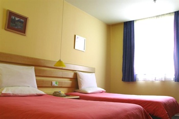  - Home Inn (Shanghai Jinqiao Branch)