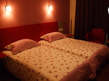  - Motel 168 Inn(Shanghai Tian Mu East Road)