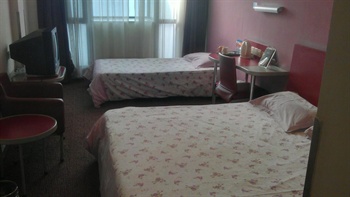  - Motel 168 Inn(Shanghai Tian Mu East Road)