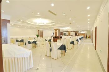  - University Convention Center Hotel - Dalian