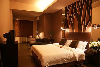 Deluxe King Room - Lohas Hotel( Shenyang Xinhua Square)