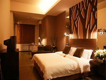  - Lohas Hotel( Shenyang Xinhua Square)