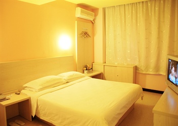  - Changchun Xingyue Fashion Hotel - Chongqing Road