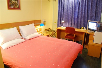  - Home Inn（Harbin Xianfeng Road)