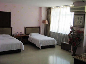 Guest Room - Qigihar Baochen Hotel