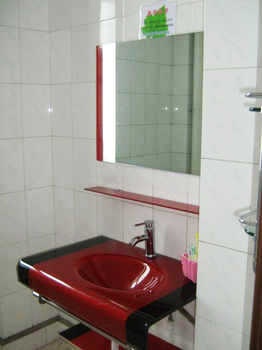 Bathroom - Qigihar Insurance Mansion Hotel