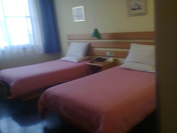  - Home Inn(Sanxiang Road)